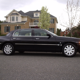 Whitby Airport Taxi offers affordable Airport Transportation service round the clock. Finest Airport taxi service to and from Toronto Pearson Airport & Whitby C