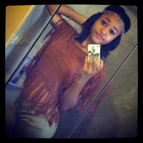 WassssUppp iM Cheyann 
Instagram:@takeiteasy_cheyann
Follow My Bestiii: @Call_meeJudy
Singleee HML