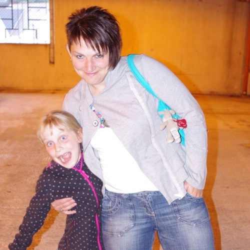 linzidancer77's profile picture. 