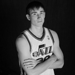 TheBigEasyy's profile picture. Strong as a bull and twice as good looking