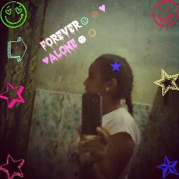 MITZYMAYIA's profile picture. Que importa como soy! Aqui se viene a tuitear, no a que lo analicen psicologicamente :D ... Sigan! Pasen no mas que al fondo hay puesto