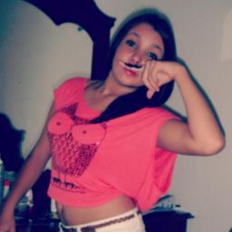 Soy una chica Alegre & divertida:3 Me gusta conocer gente nueva & los retos.Siempre trato de ver el lado positivo de las cosas & siempre sonrío ante todo:D