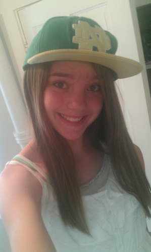 food, music, friends, and family are my life!(: