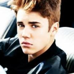 Hi! i'm Camila  ♥ I'm Belieber and I'm Latin. I'm from Uruguayan. My Idol is Justin bieber and he are perfectand and a toaster.I LOVE LOVE YOU JUSTIN BIEBER.
