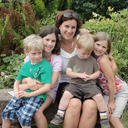 Saradipity71's profile picture. 