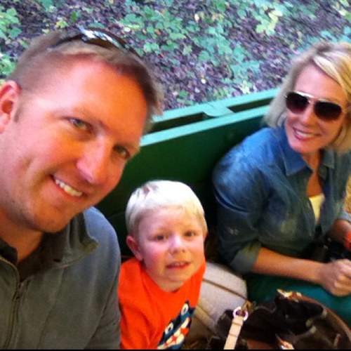 jshirley28's profile picture. 