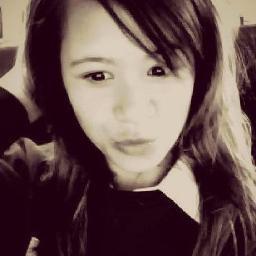 16, Female, Model, and HATE'S ONE DIRECTION and JUSTIN BIEBER but LOVE'S REBECCA BLACK :D xox