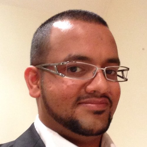 MSc Implant Dentist, Invisalign, educator, Hazelwood Dental practice.