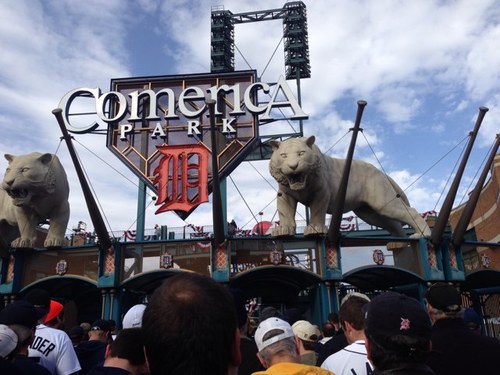 Tigers fan, love backpacking in northern Michigan.

Im not super into giving a shit.