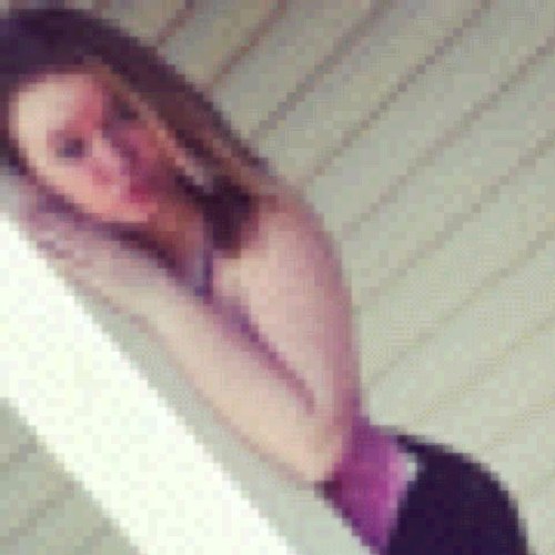 Heeyyy:3 Im Brittany And I Like To Make People Smile! -Xoxo