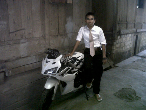 matd_nur's profile picture. ♥@reskyazzari