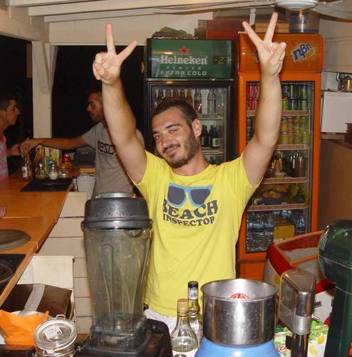 1..2..3.. να τη φας και να ειναι μπλε