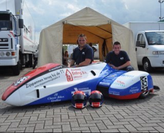 Team Kranenburg started with sidecar racing in 2011. Driver @kranenburg85