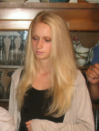 Maëlle, 16yo, Blois.
