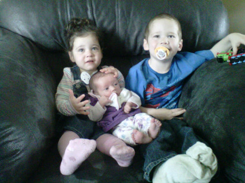 I am a full time mummy to 3 beautiful children and wife to @adderby follow me and I follow back