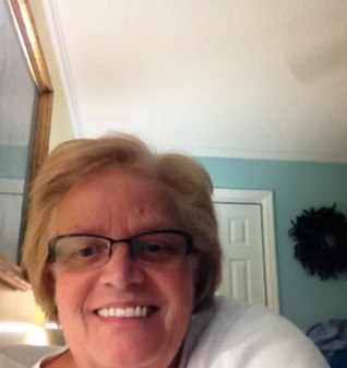 RoseScarboroug2's profile picture. 