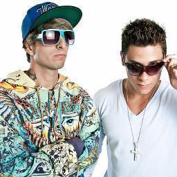 FC criado no dia 13/11 ainda não oficializado mais em breve será *-*  dedicado aos amores da minha vida @diegothug e @LeoSchulzWoW *-*
