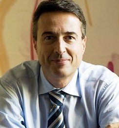 Competence PR agency owner. Reputation manager, online media, socialmedia & crisis management. Tripadvisor former spokep in Italy.Trainer &Traveller. Juve lover