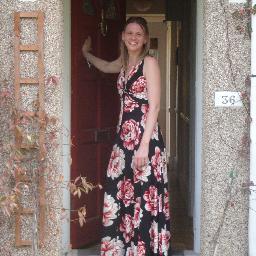 Mum of two boys, German, English husband, lives in Marseille. Has joined the fight against plastic to save the planet.