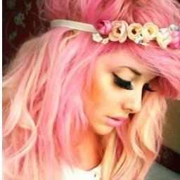 KathriannVarlu1's profile picture. 