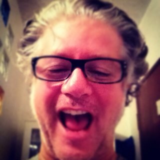 ROKKONLINE's profile picture. I Love my Family, Rock&Roll and Ride My Bike! 

Account manager @Noovle_Italia #noovle4change