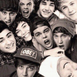 i love my birds my two fav guy groups are The Janoskians and 1D love u Skip and Niall
met the janoskians at the mel show best moment eva follow me skip plz
