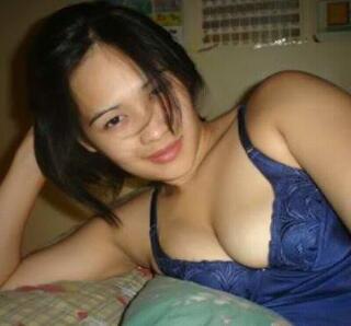 asli manado...DM ajah ntar gue puasin... :* love kontol