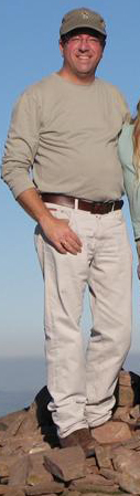 Aircraft Lover, Architecture freak, Historian, Father to four girls, white middle class and proud.