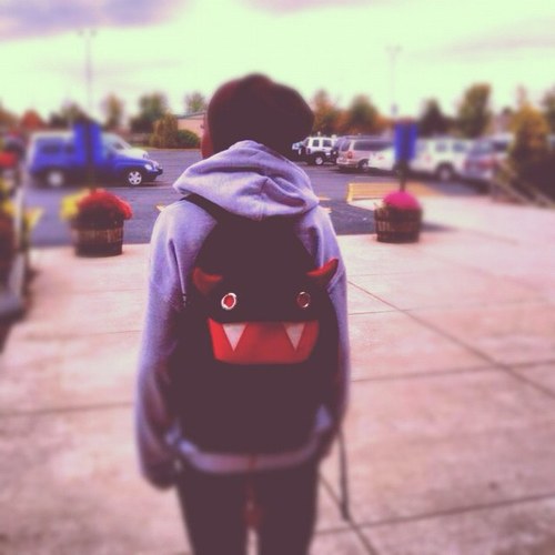 Realist. Hypocrit. Band Supporter (no matter how popular). Gamer. Cant wait for Warped '13. XBL Gamertag: Agony 4G.