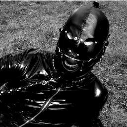 SlaveSweden's profile picture. I'm a submissive male in Sweden