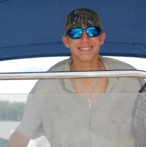 woodwizard08's profile picture. A man/women is defined by what he/she does when nobodys looking #hardwork #doyourbest