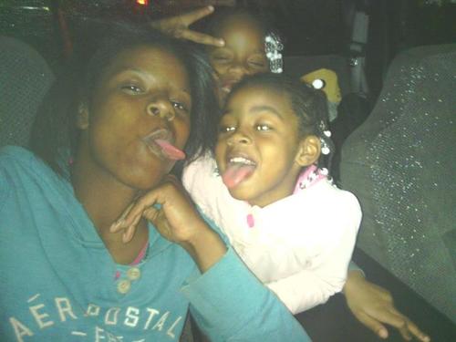 #TeamMe, #TeamSingleMom, #TeamAmbitious, #TeamIphone4, R.I.P Chesica & Nate,