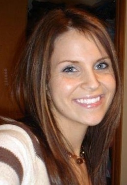 asherina's profile picture. constantly confused but continuing