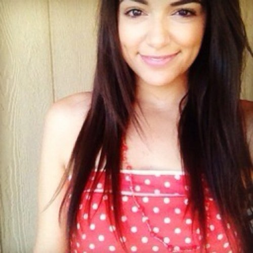 Beth, your beautiful. I love you! I watch your videos all the time. @MacBarbie07