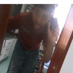 ♥  Surf ♥ Skate ♥ Capoeira ♥ ... Sou legal e lindo, só que não