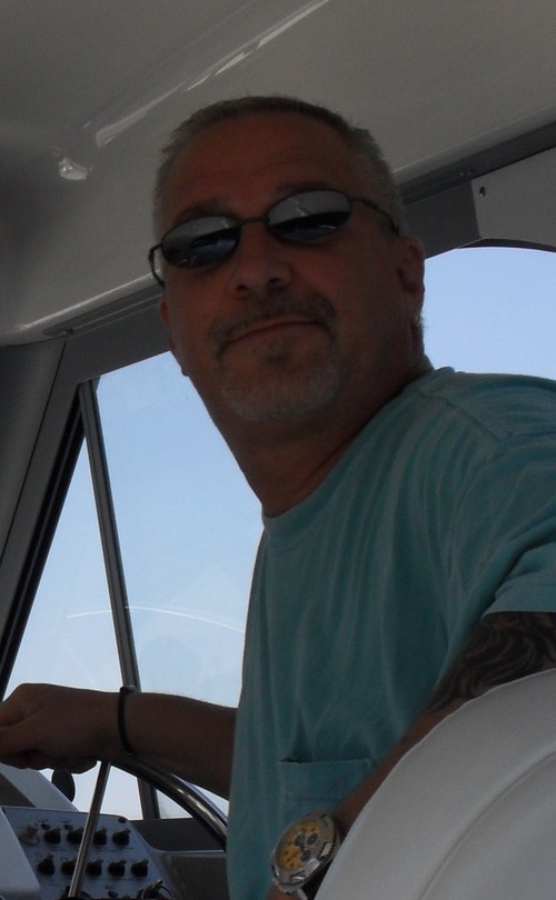 Jroo61's profile picture. like a fine wine getting beter with age