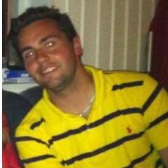 Étudiant en administration des affaires,             Hockey player #08