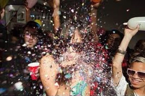 Glitteraddict_'s profile picture. Just a blonde princess tweeting about the life of a glitter addict. ✨