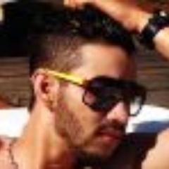 me odiar e facil ser igual a mim dificil ma superar simplesmente IMPOSSIVEL