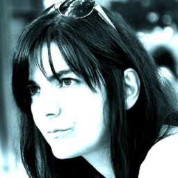 VivienFrank's profile picture. Modern minimalist jewelry handcrafted in Switzerland. Everyday Cool Jewelry! 💎#finejewelery #bracelets #jewelry #necklace #friendship . Free 🌎 wide shipping!