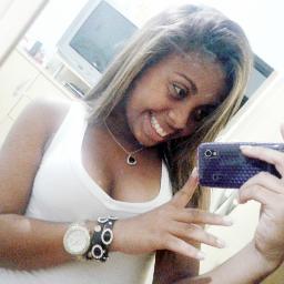 Quer ter meu homem, meu cheiro , meu talento , minha postura .. mas mulher igual eu ? HAHA Deus só fez uma ( ;