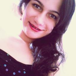 Capricorniana, 16, família, sair, amigos.