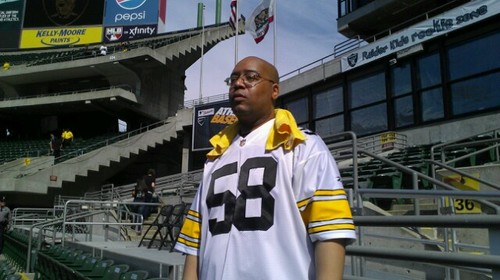 Member of #EmpireArcadia Ninjama7ic..Engineer/Producer...GODFATHER OF CENCAL FGC!!!.. #GAMER #YayArea/#CenCal  #TeamBurna #SteelerNation #FGC