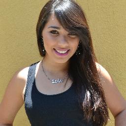 Sou Anna Carolina, Louca Por Jesus,Estudo SI,Amo Maquiagem!!! ;)