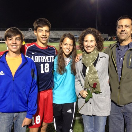 AnnEArmb's profile picture. 