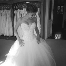 _PequenaSuicid's profile picture. 