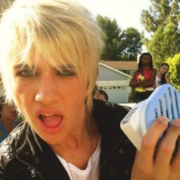 DaltonJBRP's profile picture. I'm The Blonde One In im5 and I'm Dalton. #JBRP