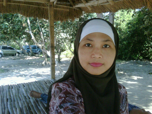 wulandari__'s profile picture. 