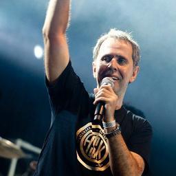 hago las canciones que tanto te gustan amo a mis hijxs, a mi nieto divino y a River Plate club de primera y LCDTMAB
#GraciasMuñeco 🤍❤🤍