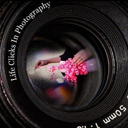 Atlanta based photography for all life events including senior portraits, engagement, wedding, maternity, family and pets. Available for travel.